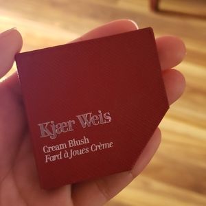 Kjaer weis blush desired glow